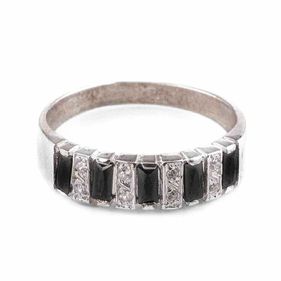 Anillo Carmín de Plata 925 Baguette Praga con Cristal Negro