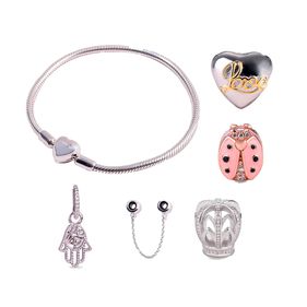 Pulsera Carmín Spirit Con Cierre Corazon + 4 Dijes + Cadena de Seguridad