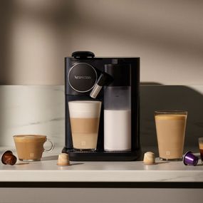 Cafetera Nespresso Gran Lattissima Black