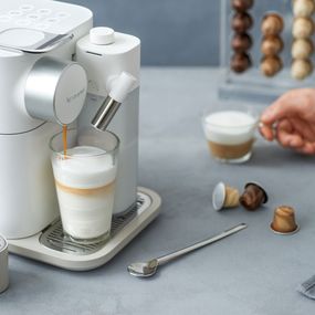 Cafetera Nespresso Gran Lattissima White